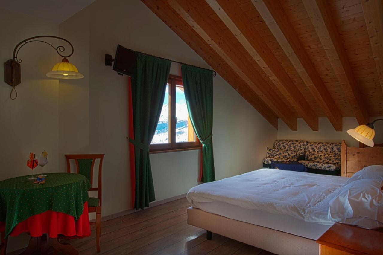 Cre Forne Hotel & Spa Champoluc Exterior photo